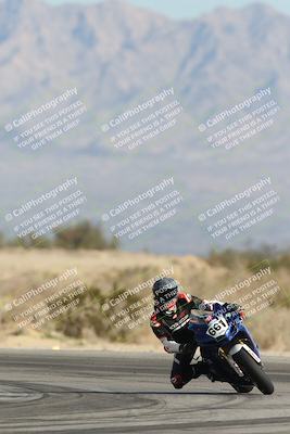 media/Jan-09-2026-Support Moto Racing (Fri) [[386df380ef]]/1-Racer Group/Practice 1 (Turn 5)/